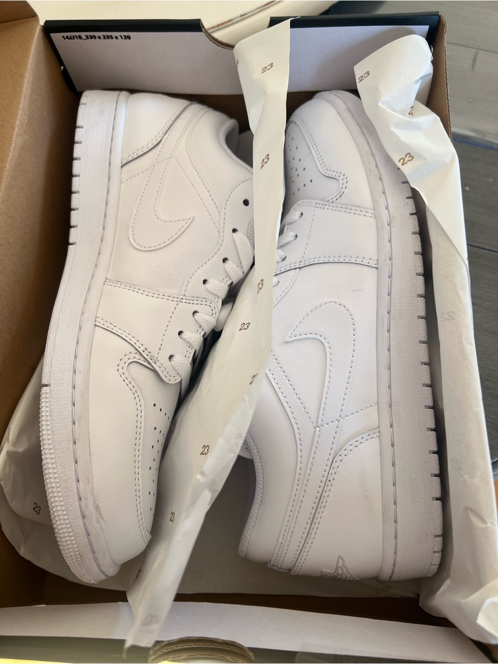 Nike Air Jordan 1 Low white white worn once with Box men size 11